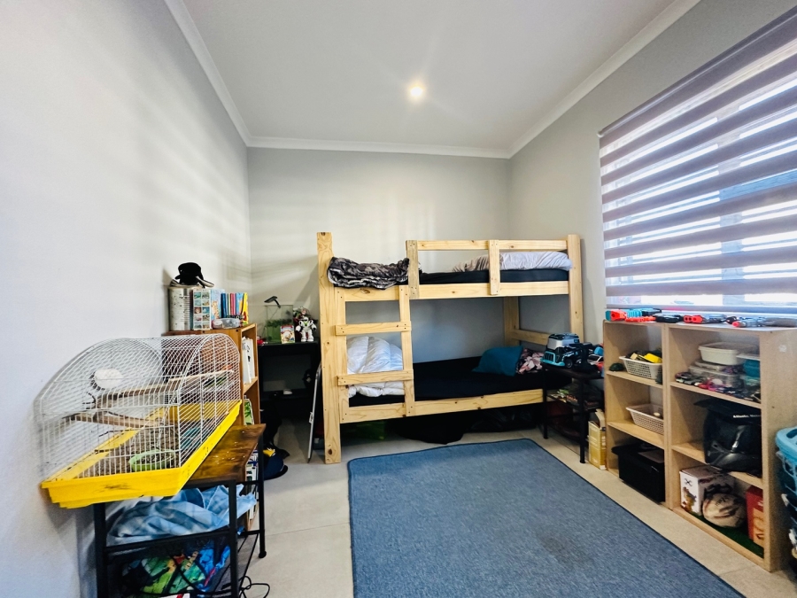 2 Bedroom Property for Sale in Parklands Western Cape